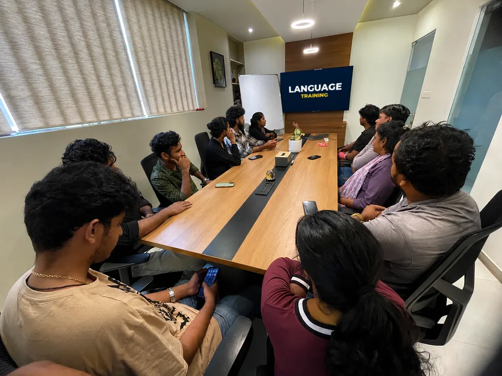 Batch briefing · Trivandrum at the Cokonet language centre